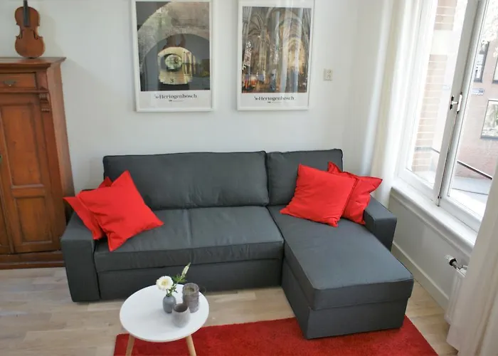 Apartment De Kardinaal *